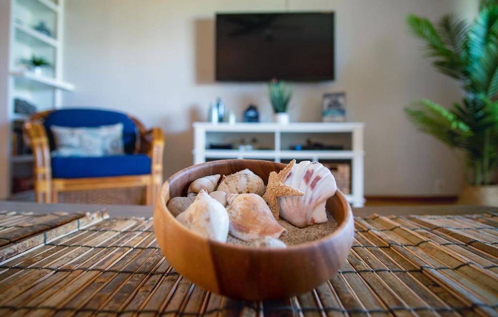 Molokai Island Retreat With Beautiful Ocean Views And Pool - Newly Remodeled! Ualapue Exterior foto